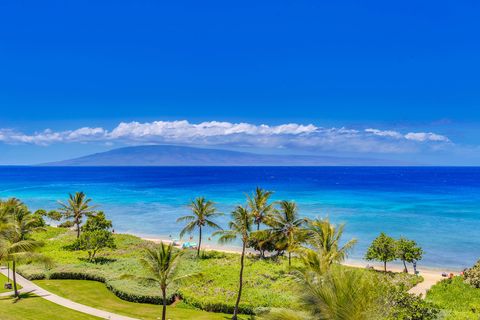 With sweeping Pacific Ocean views from Black Rock to Lanai