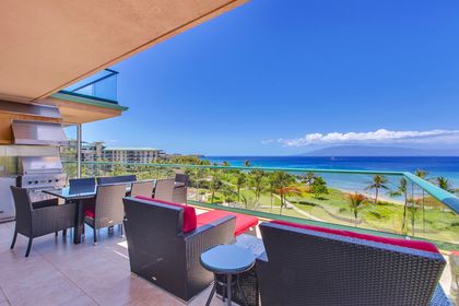 The massive 600 sq. ft. balcony offers a built-in Viking BBQ grill