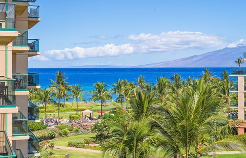 With stunning views of the Pacific Ocean and Maui's neighbor island Molokai