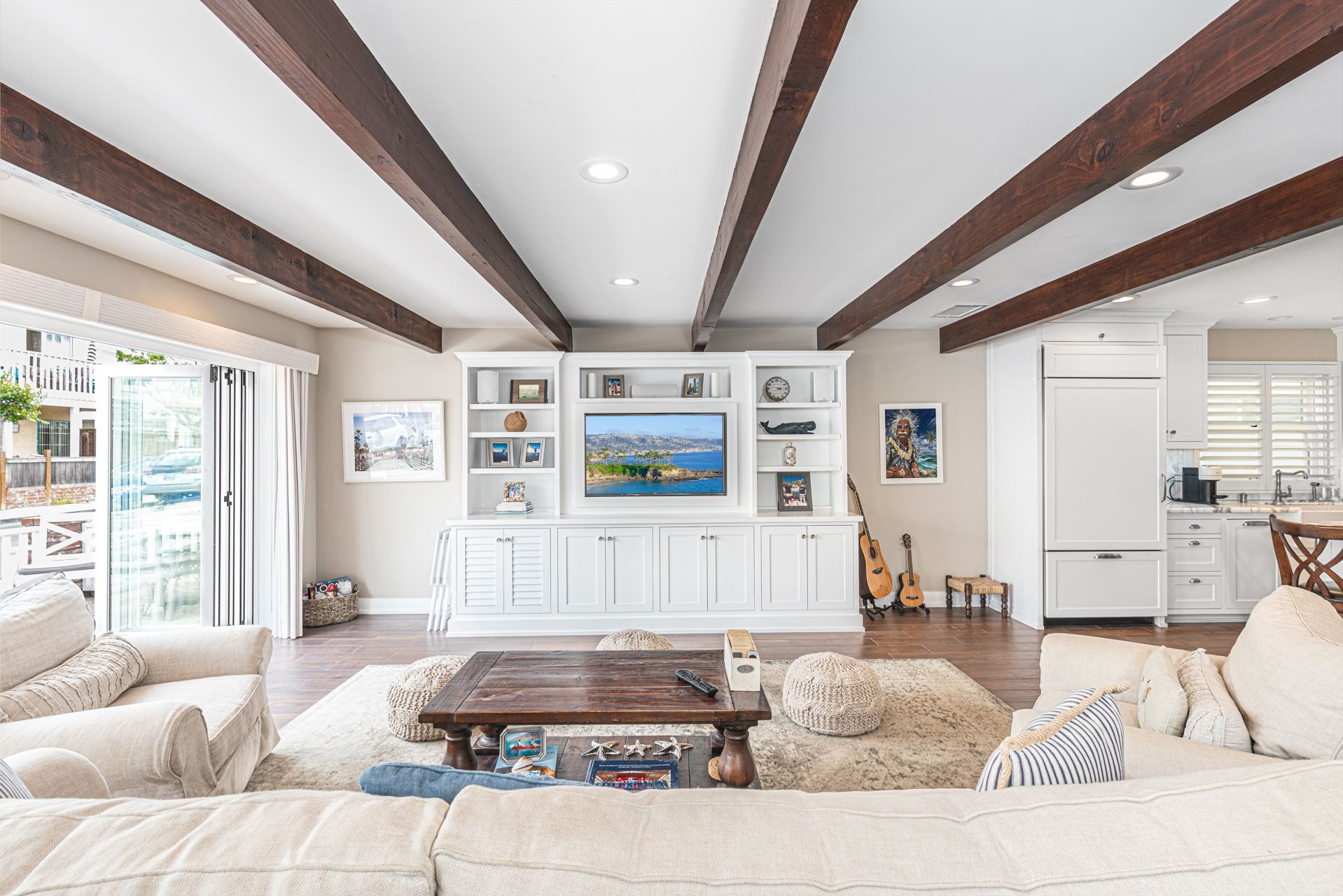 A premier Newport Beach hideaway on the best block in town, this vacation home is now available to rent for 30+ nights.