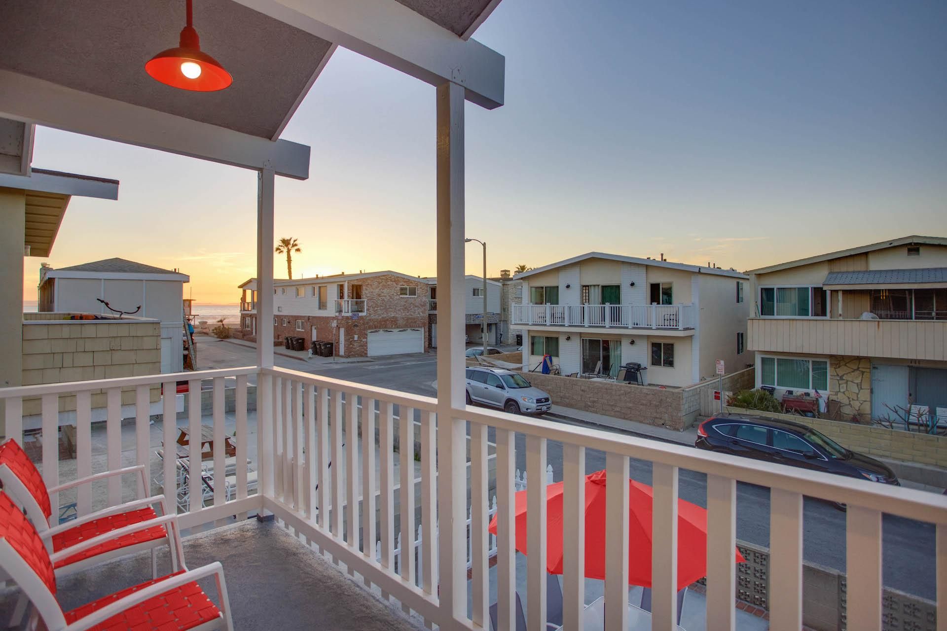 Front balcony view to the nearby 40th Street beachfront, just 2 houses away