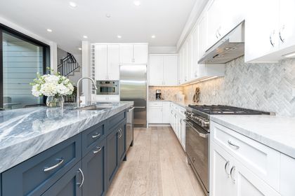 The kitchen is outfitted with premium stainless steel appliances and all the necessary cook and bakeware. Guests provide their own food and condiments.