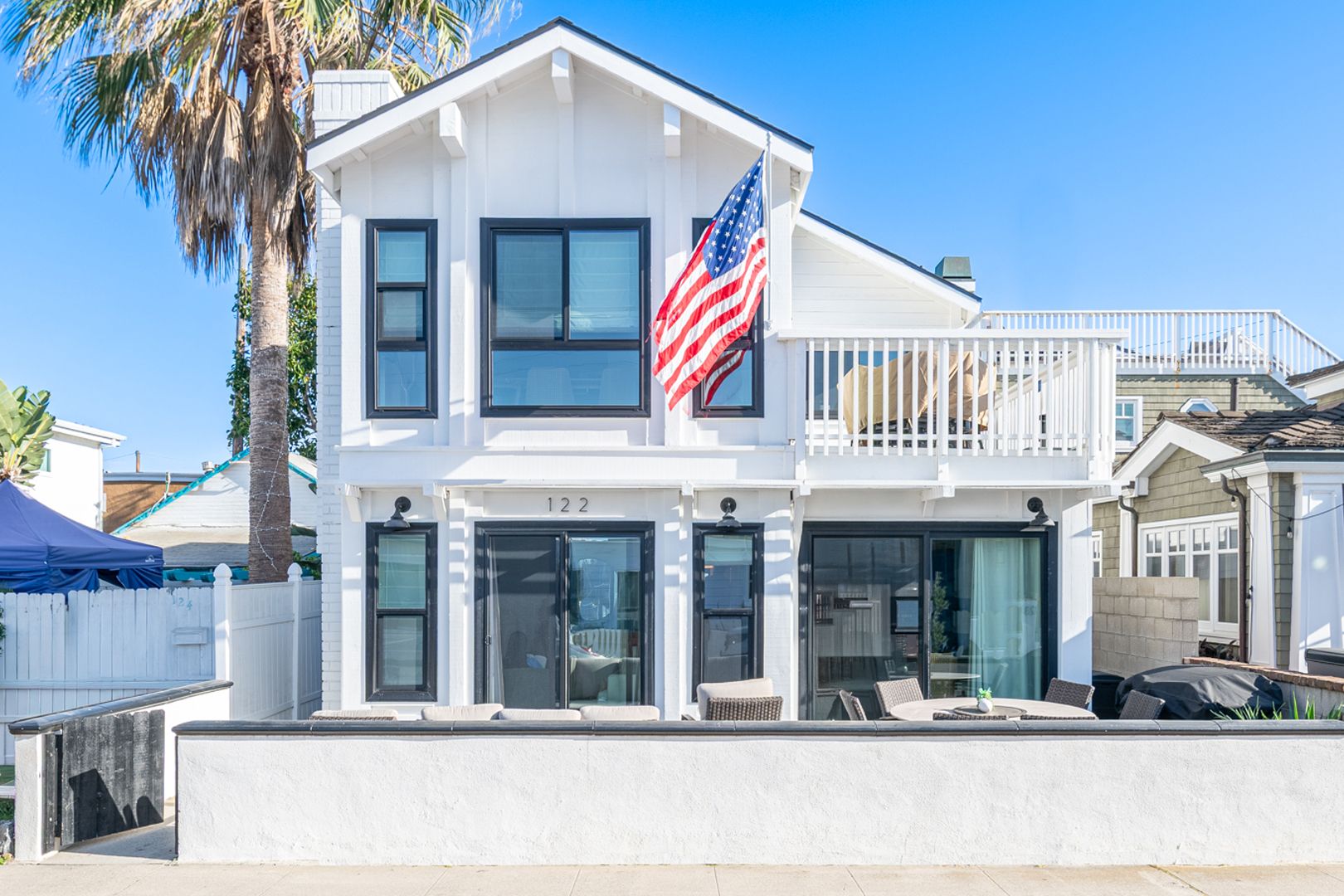 This listing is for the upstairs residence only. The downstairs unit may be booked separately at the same time, subject to availability.