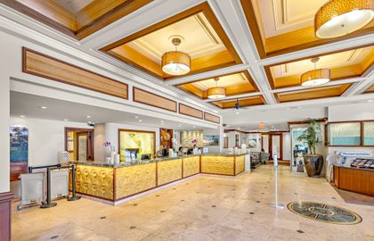 Welcome to the Maui Kaanapali Villas lobby