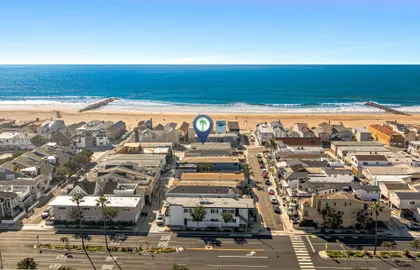Aerial view of your rental - just 2 blocks from the grocery store and half a mile walk down the boardwalk to the Newport Pier for restaurants, coffee shops, etc!