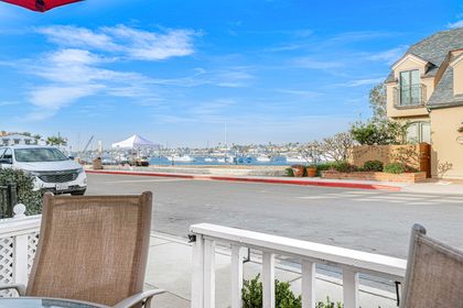 Sip your morning coffee or enjoy sunset cocktails as sailboats glide past, your front-row seat to life on the bay